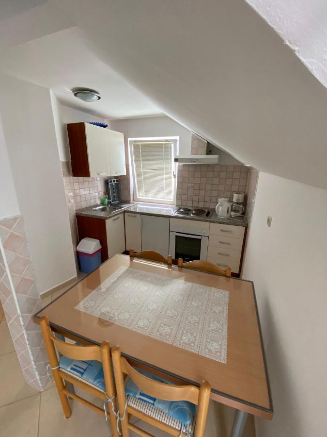 Apartments Mara Orebić Extérieur photo