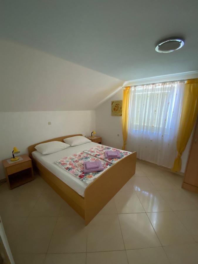 Apartments Mara Orebić Extérieur photo
